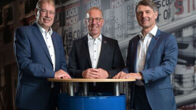 Copyright: LiquiMoly / BU: Das Liqui Moly Geschäftsführertrio Günter Hiermaier, Salvatore Coniglio und Uli Weller (v.l.) ist mit dem Geschäftsjahr 2024 sehr zufrieden.