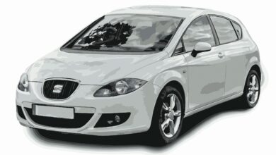 Illustration: Max Bürger / BU: Die Reparatur des betagten Seat Leon ist aufwändiger als gedacht und stellt die Kfz-Techniker bald vor eine schwierige Entscheidung.