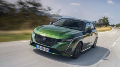 Copyright: Stellantis / BZ: Auch die Modelljahrgänge 2017 bis 2023 des Peugeot 308 mit 1,5 Liter Blue HDI Dieselmotor sind von der Rückrufaktion betroffen.