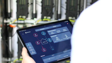 Steuerung einer E-Autobatterie als Festspeicher