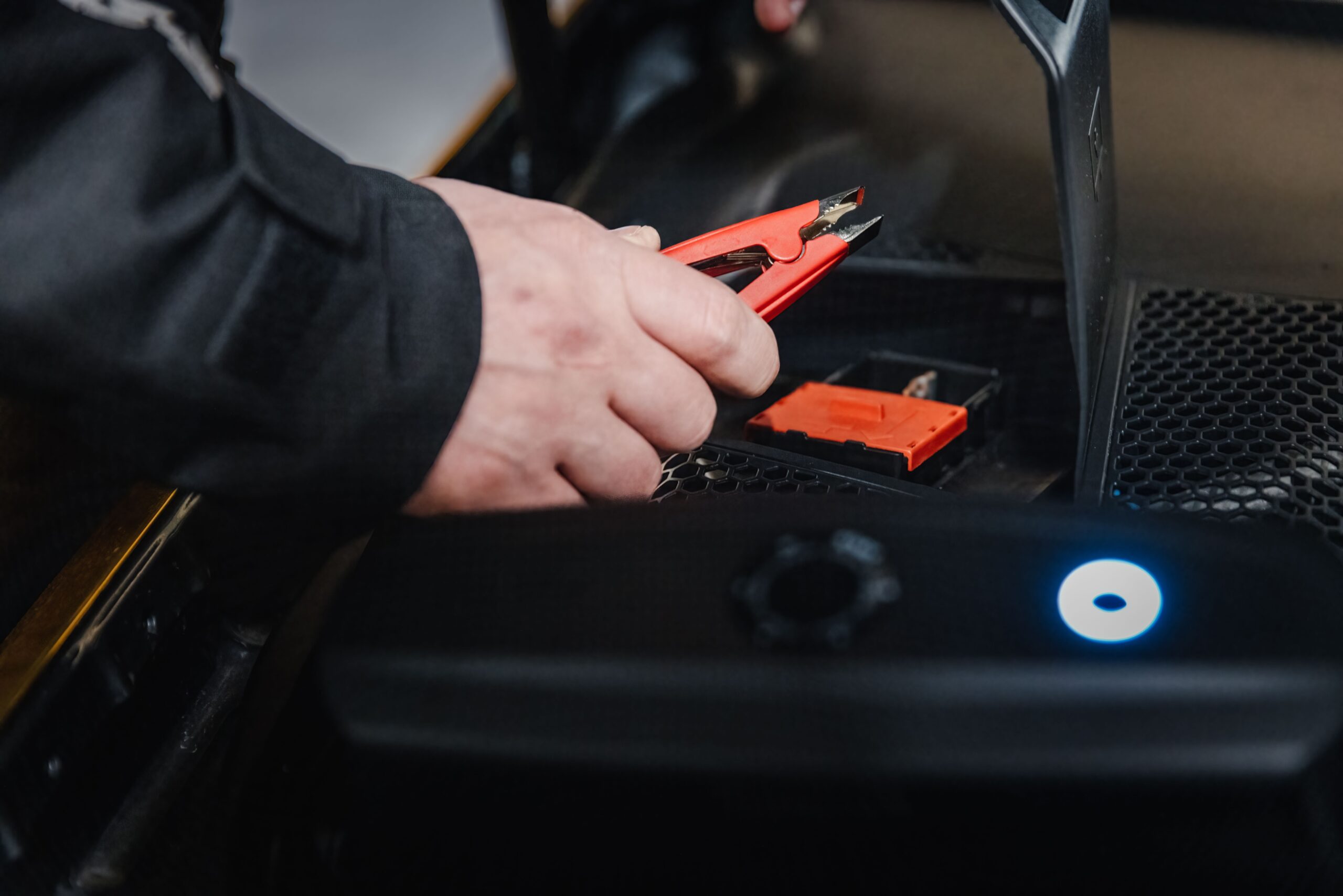 Ladeklemmer Autobatterie
