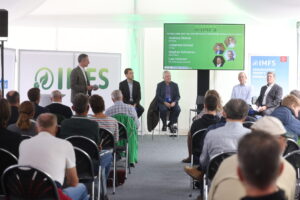 Die Experten diskutieren über HVO und eFuel als Alternativen.