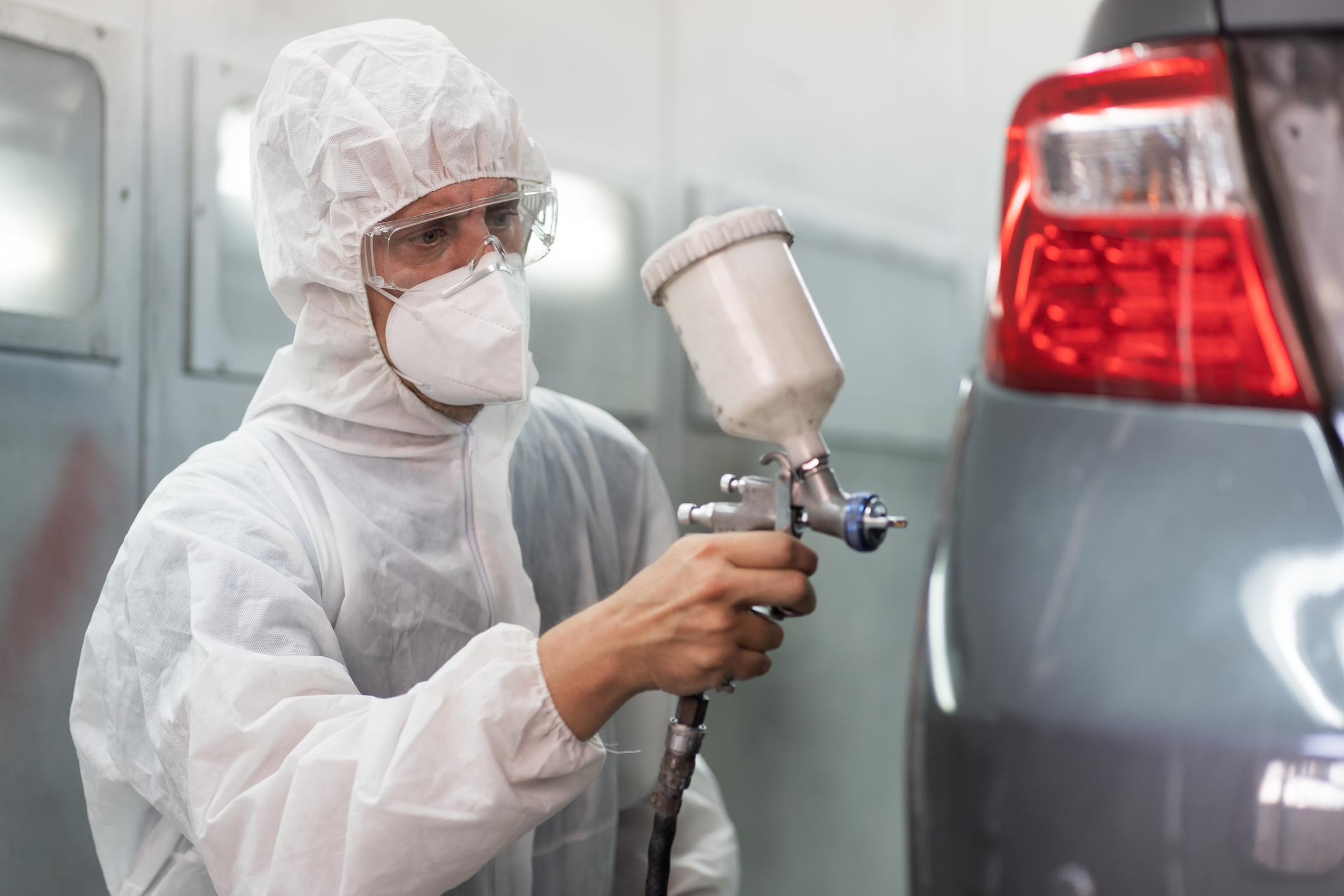 Weiß bleibt weltweit beliebteste Autofarbe