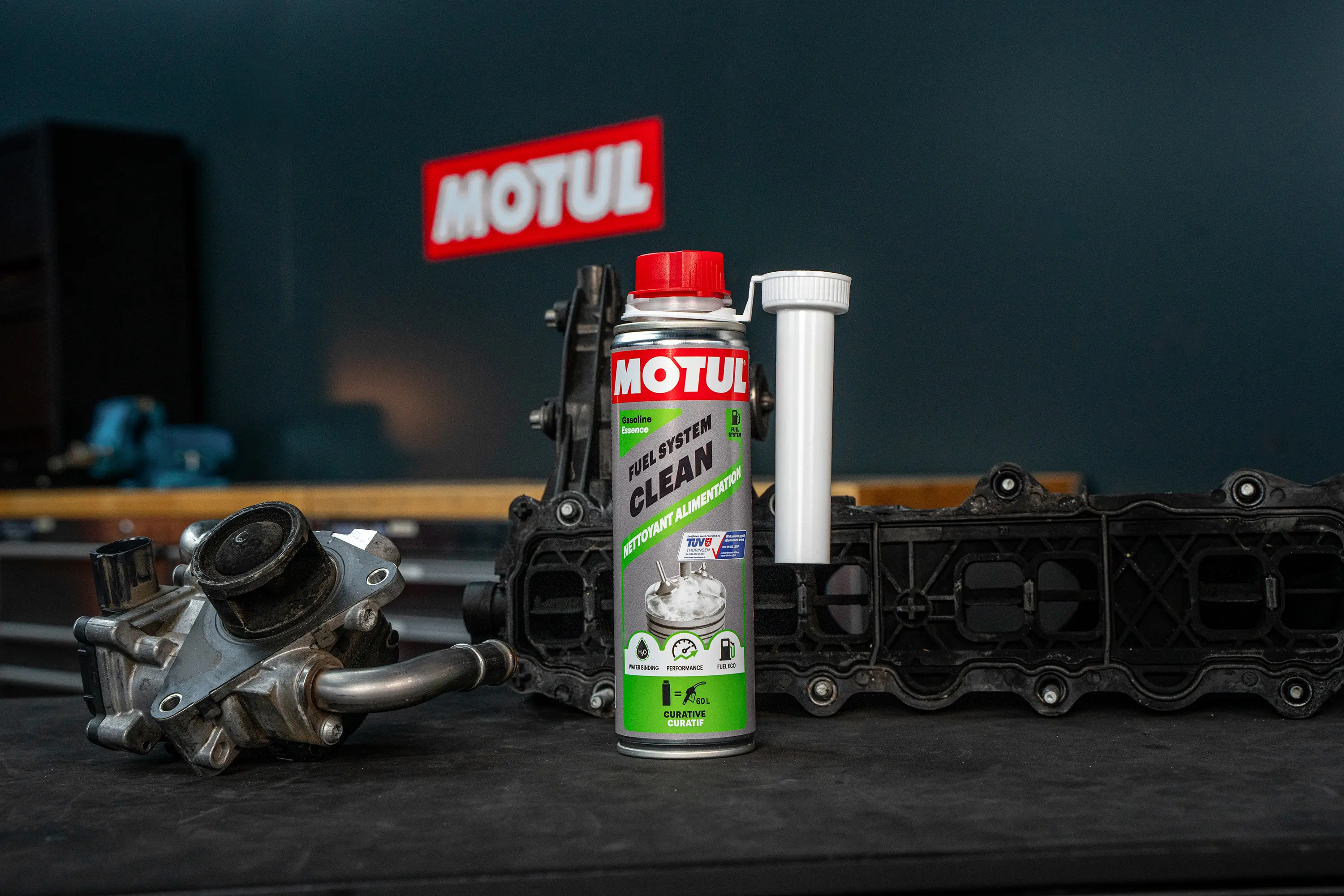 Motul Fuel System Clean bindet Kondenswasser im Tank