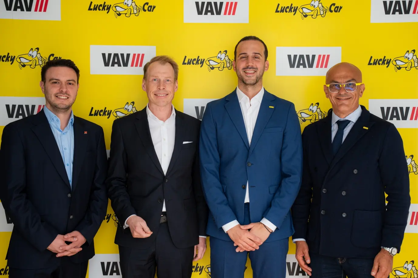 Lucky Car und VAV Versicherung kooperieren bei Schadenabwicklung